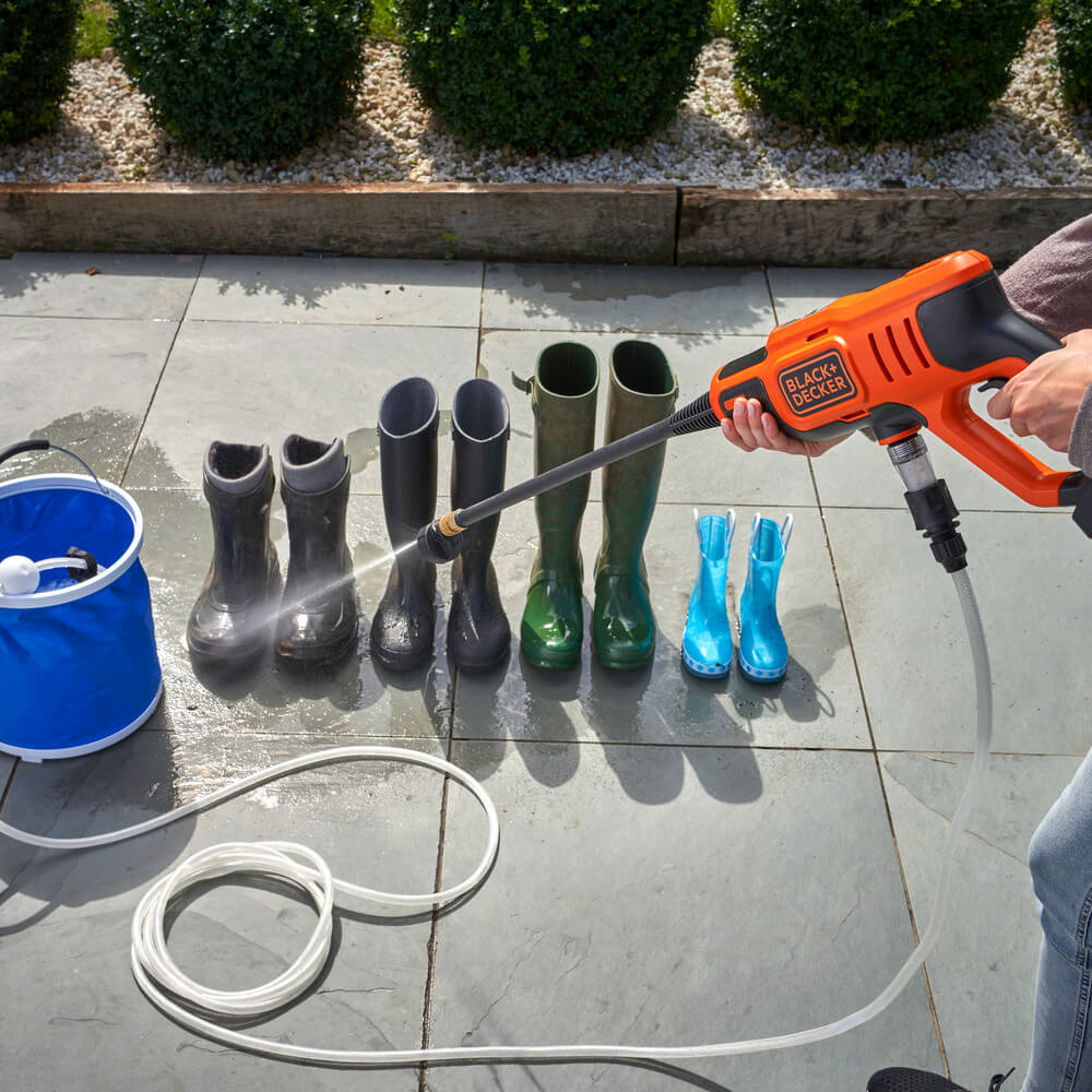 AKU VT PERAČ BLACK & DECKER BCPC18BXJ-QW 18V 24BARA 120LIT/H SOLO MODEL